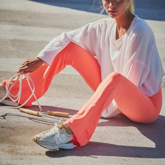 FP Movement Good Karma nwots womens sz XS/S Flares. Ribbed/High waisted. Neon - Picture 5 of 7